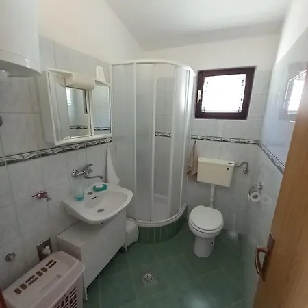 Grzelj-skledar Apartment *